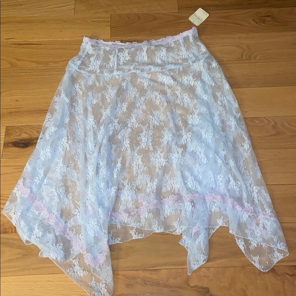 NWT Free People Intimately Lady Lux Half Slip in Fresh Air/Lt Blue, size M and L - Picture 5 of 11